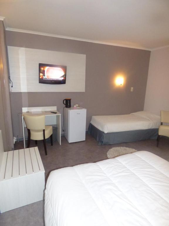 Hotel Du Centre П'єрлат Номер фото